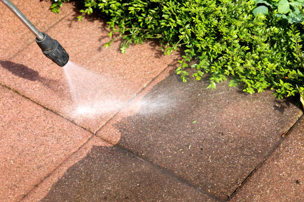 Why Choose Our Certified Pressure Washing Experts for Your Project Needs in Paris, TX?